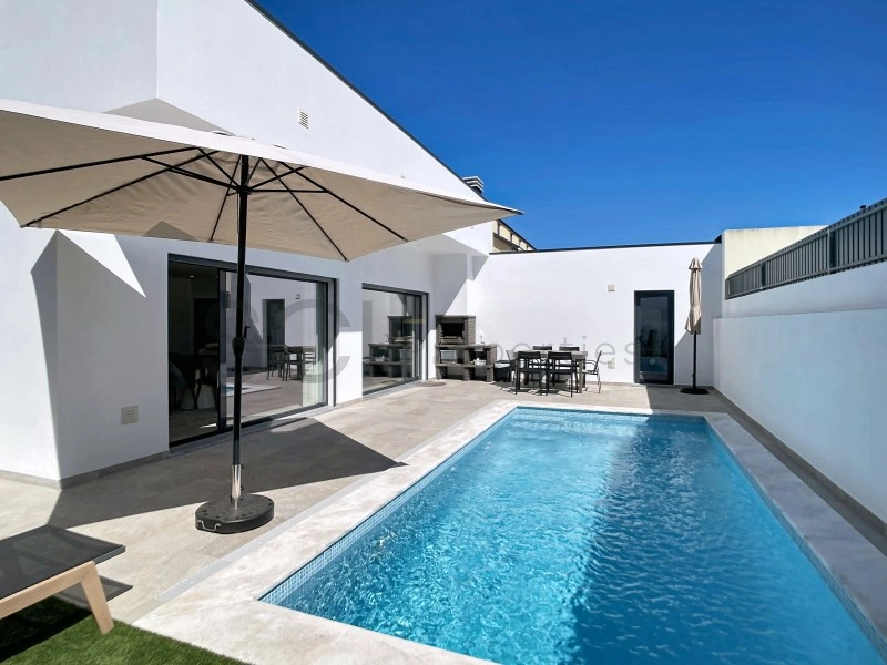 1 - house for sale in fernão ferro lisbon region portugal