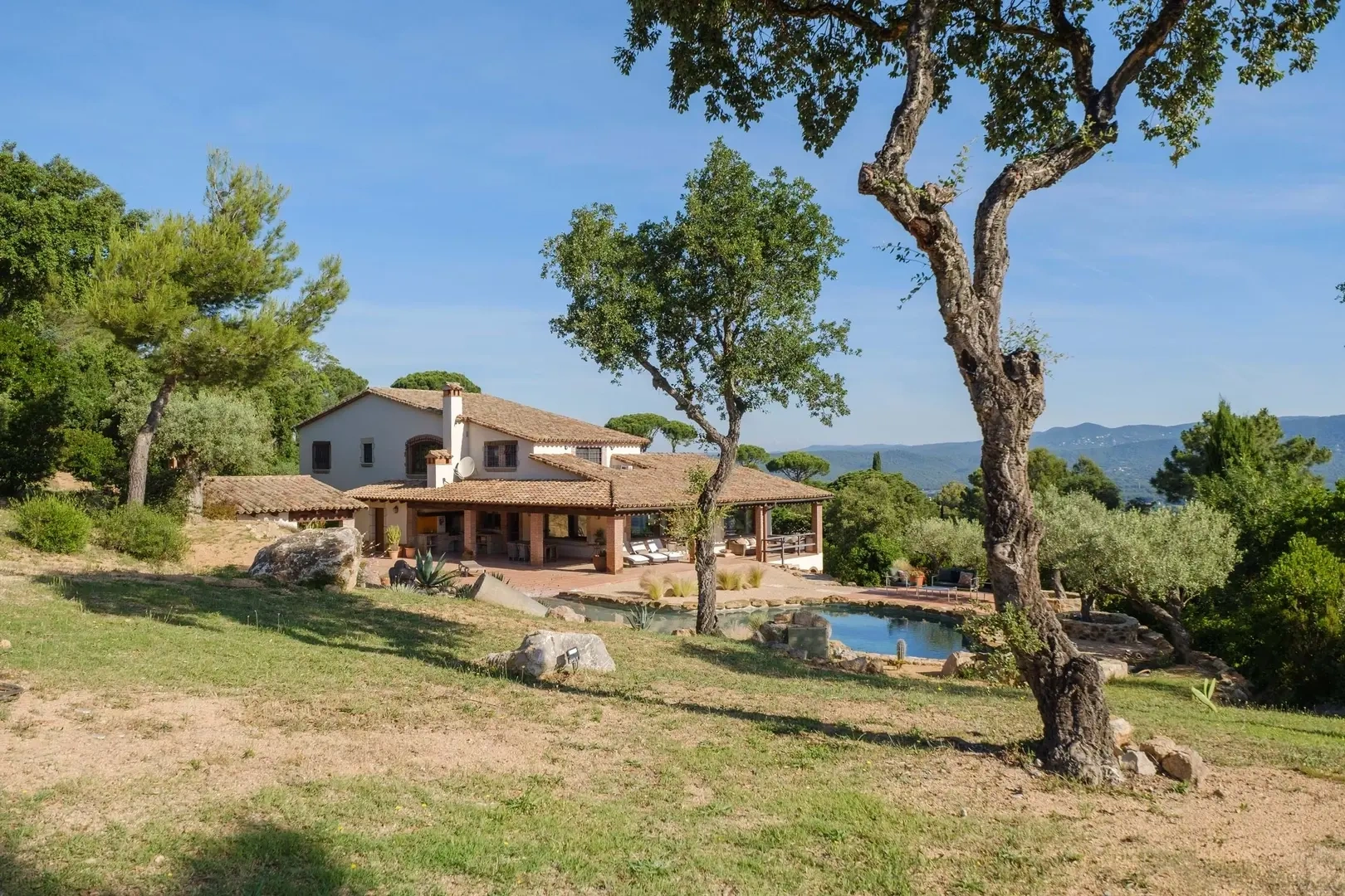 2 - venda casa a praia ao pé santa cristina d'aro catalunha espanha
