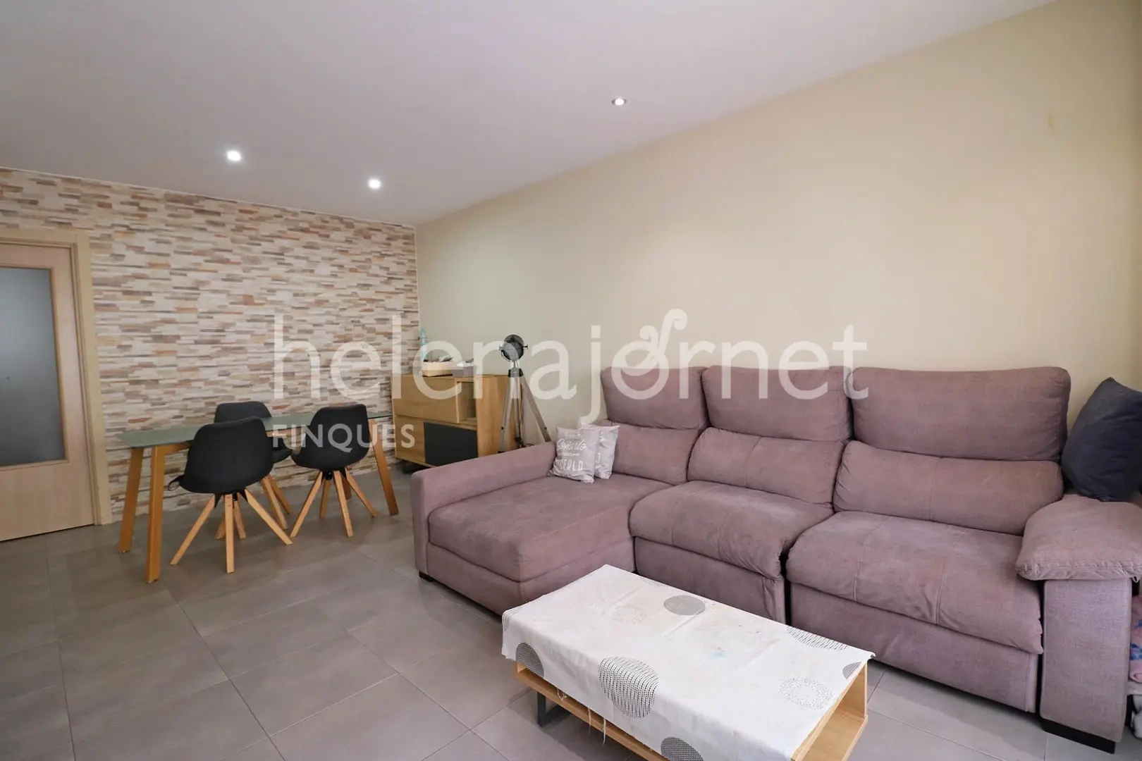 2 - apartment for sale in sant feliu de guixols catalonia spain