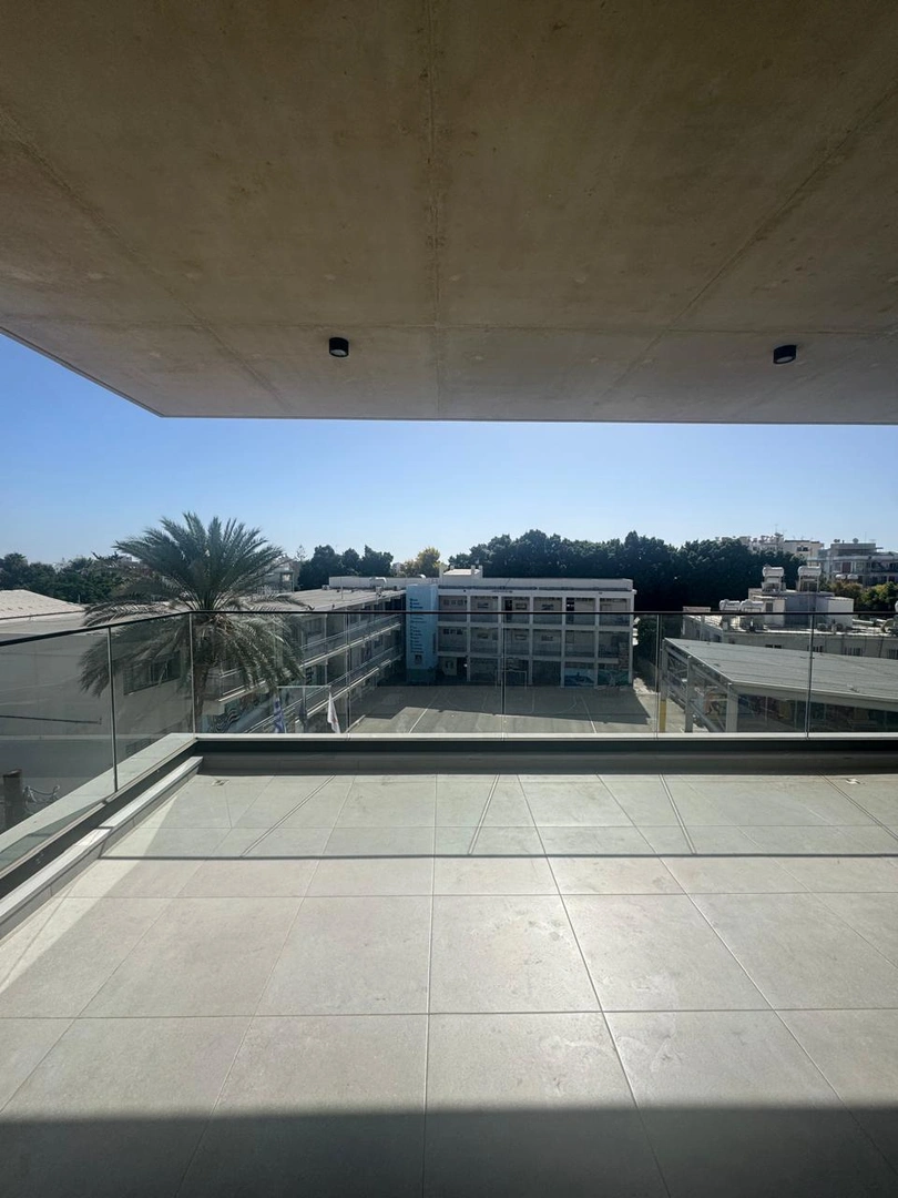 2 - verkauf wohnung direkt am wasser limassol limassol zypern