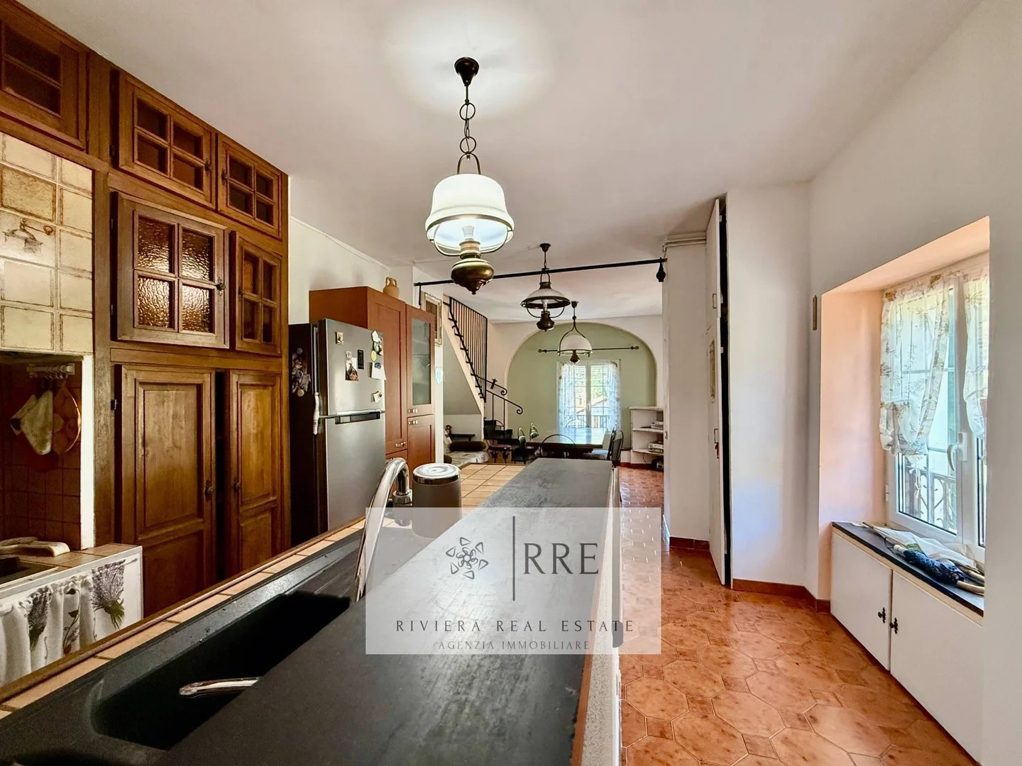 2 - apartment for sale in rezzo liguria italy