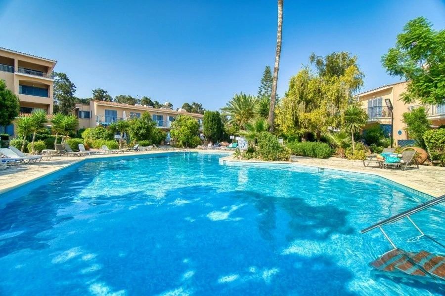 1 - venta casa a pie de playa paphos pafos chipre