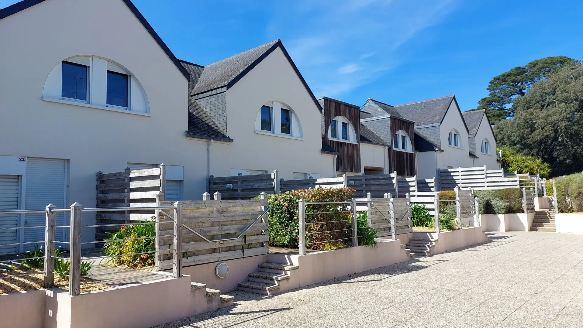 2 - apartment for sale in larmor-baden morbihan - bretagne france