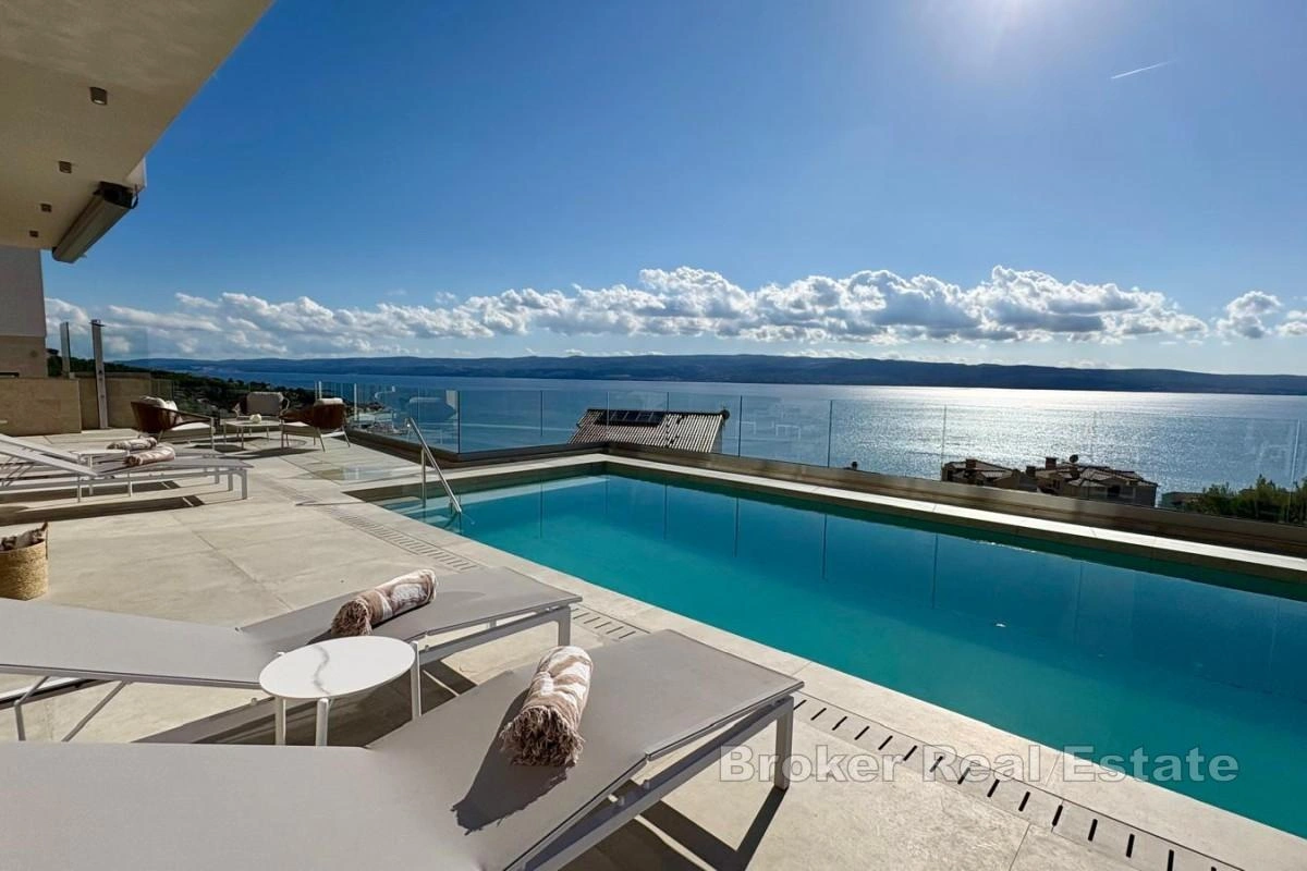 2 - venta casa vista al mar omiš split-dalmacia croacia