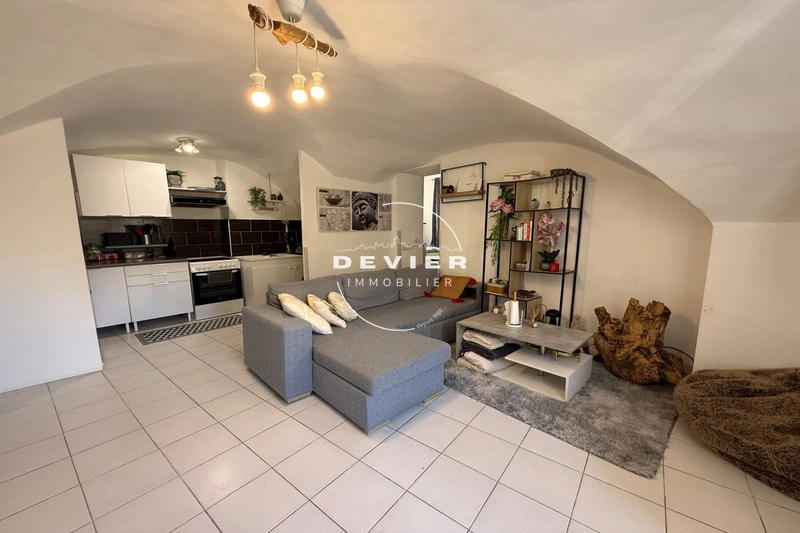 2 - venta apartamento castries hérault francia