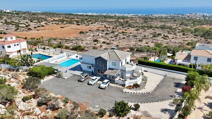 2 - vente villa famagusta famagouste chypre