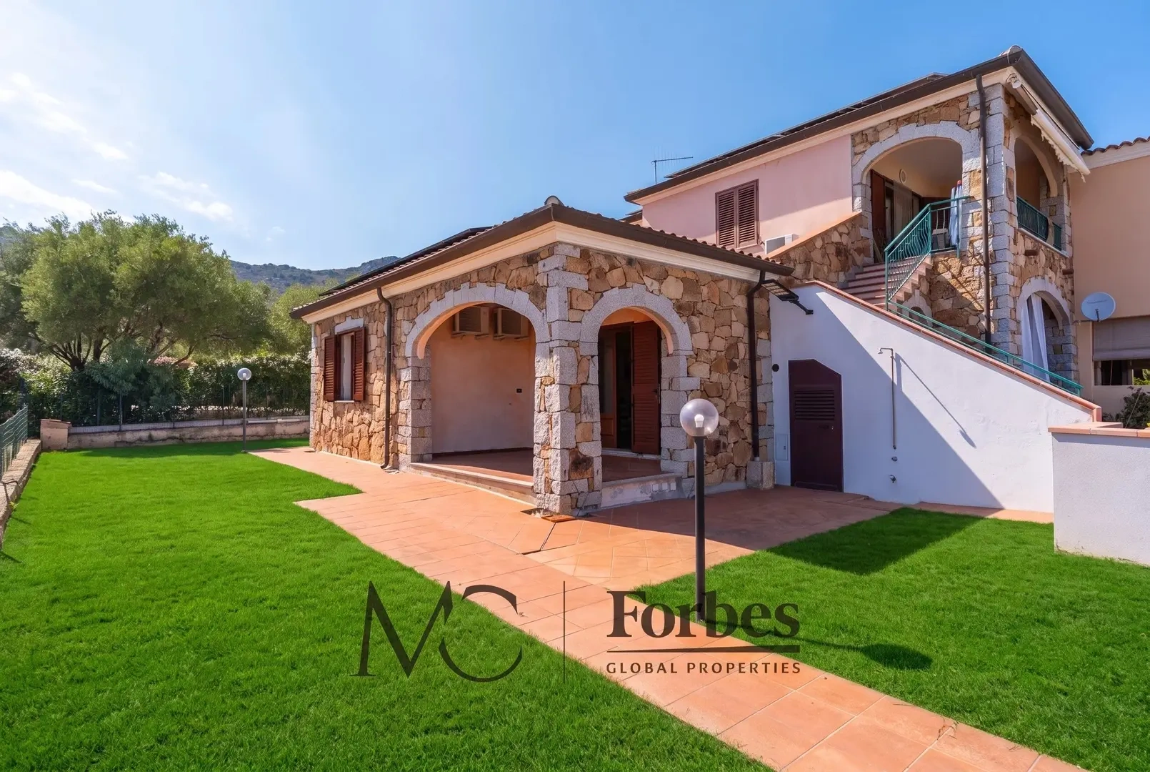 1 - vendita villa san teodoro sardegna italia