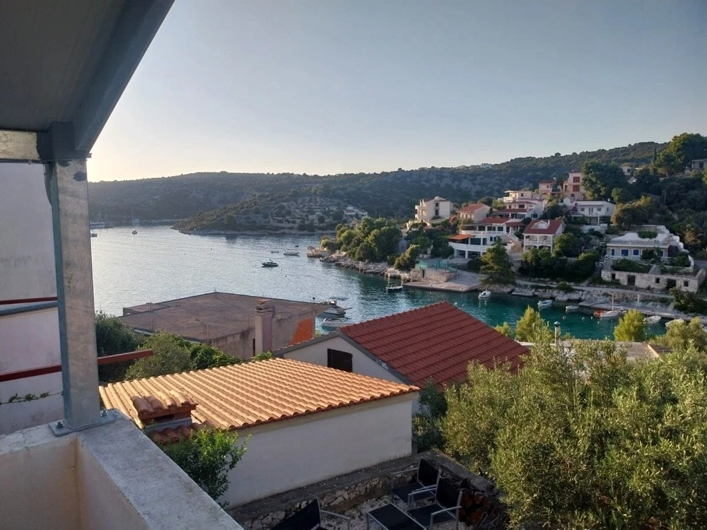 2 - venta casa vista al mar rogoznica šibenik-knin croacia
