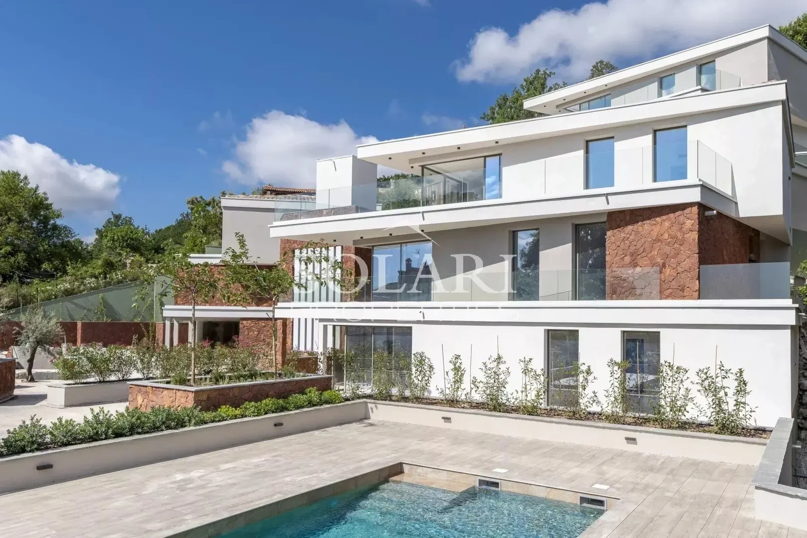 2 - verkoop appartement uitzicht op zee les adrets-de-l'estérel var frankrijk