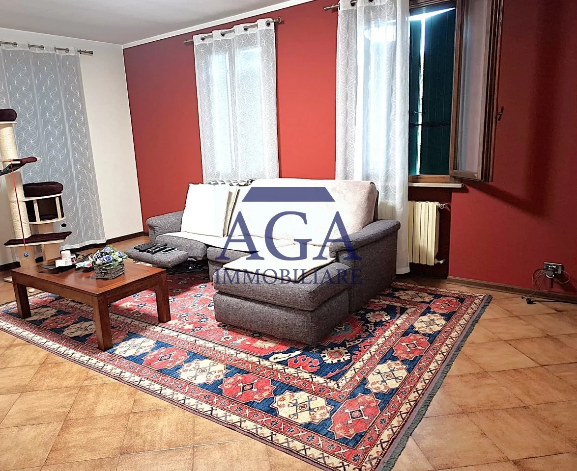 2 - house for sale in ormelle veneto italy