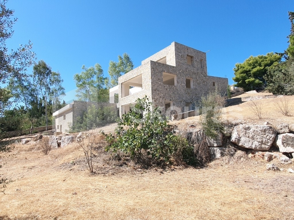 2 - venta casa vista al mar petrothalassa peloponeso grecia