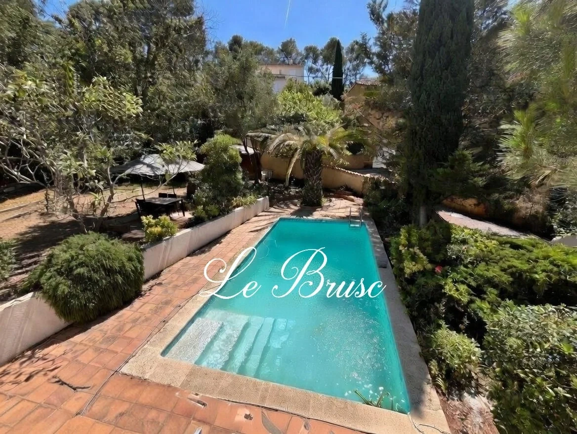1 - venta casa vista al mar six fours les plages var francia
