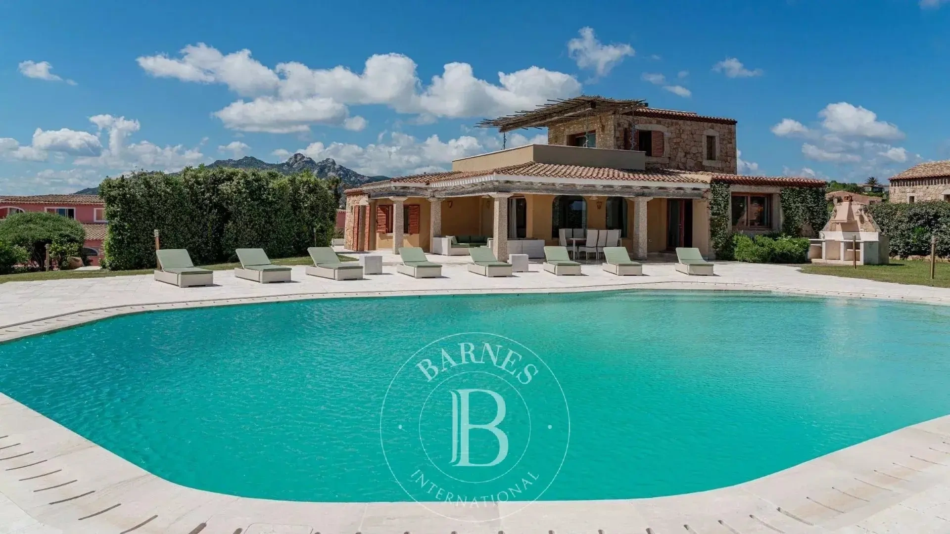 2 - vente maison vue mer porto cervo sardaigne italie