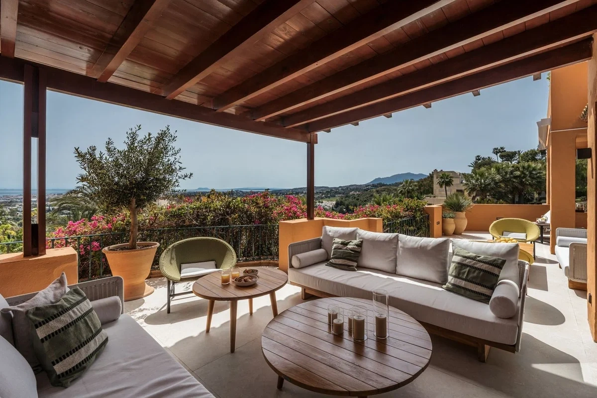 2 - venda apartamento vista de mar nueva andalucia andaluzia espanha