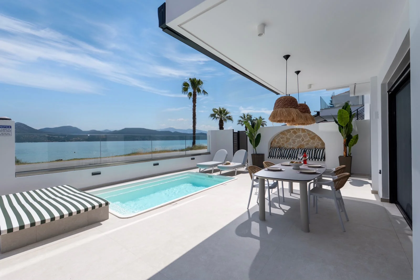 1 - venda casa frente ao mar lygia ilhas jónicas grécia