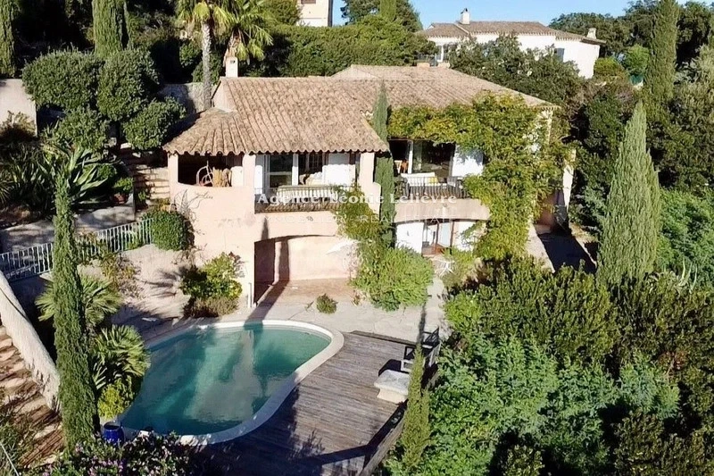 1 - venda casa vista de mar les issambres var frança