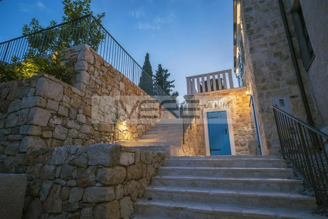 2 - venta casa vista al mar tribunj šibenik-knin croacia
