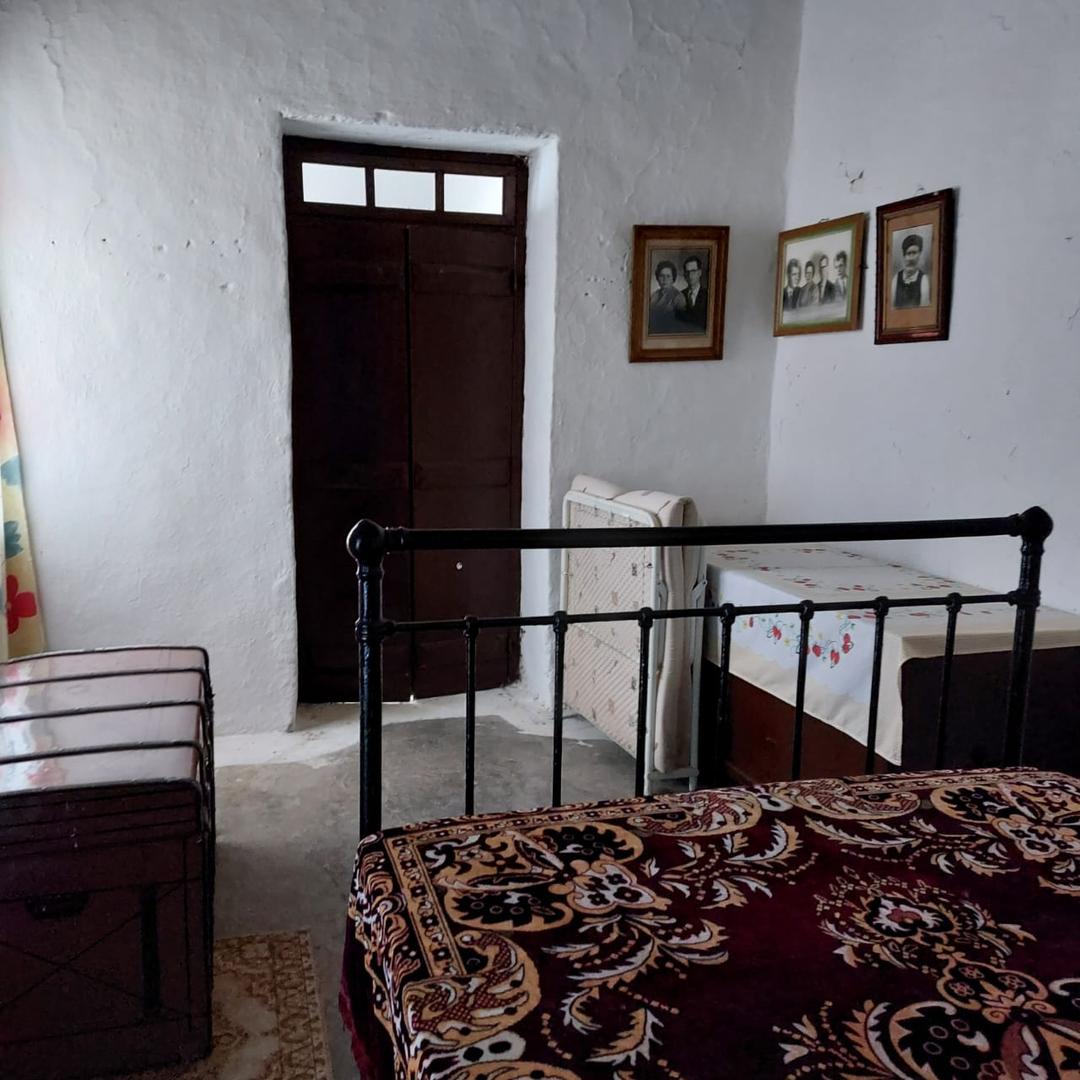 2 - venda casa mesa apidi creta grécia