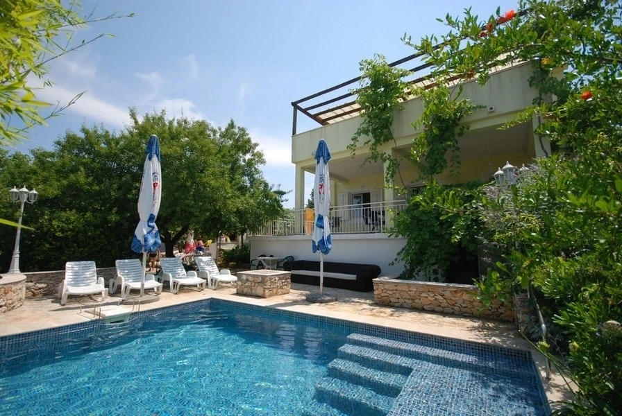 2 - venda casa vista de mar brač split-dalmácia croácia