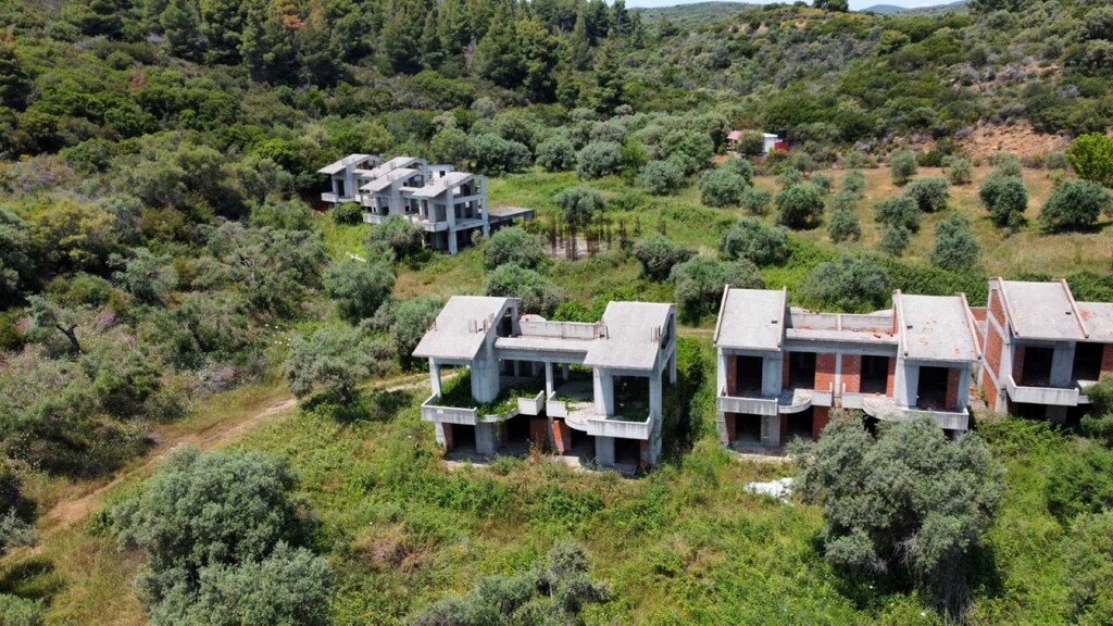 2 - beach walk building for sale in salonikiou central macedonia greece