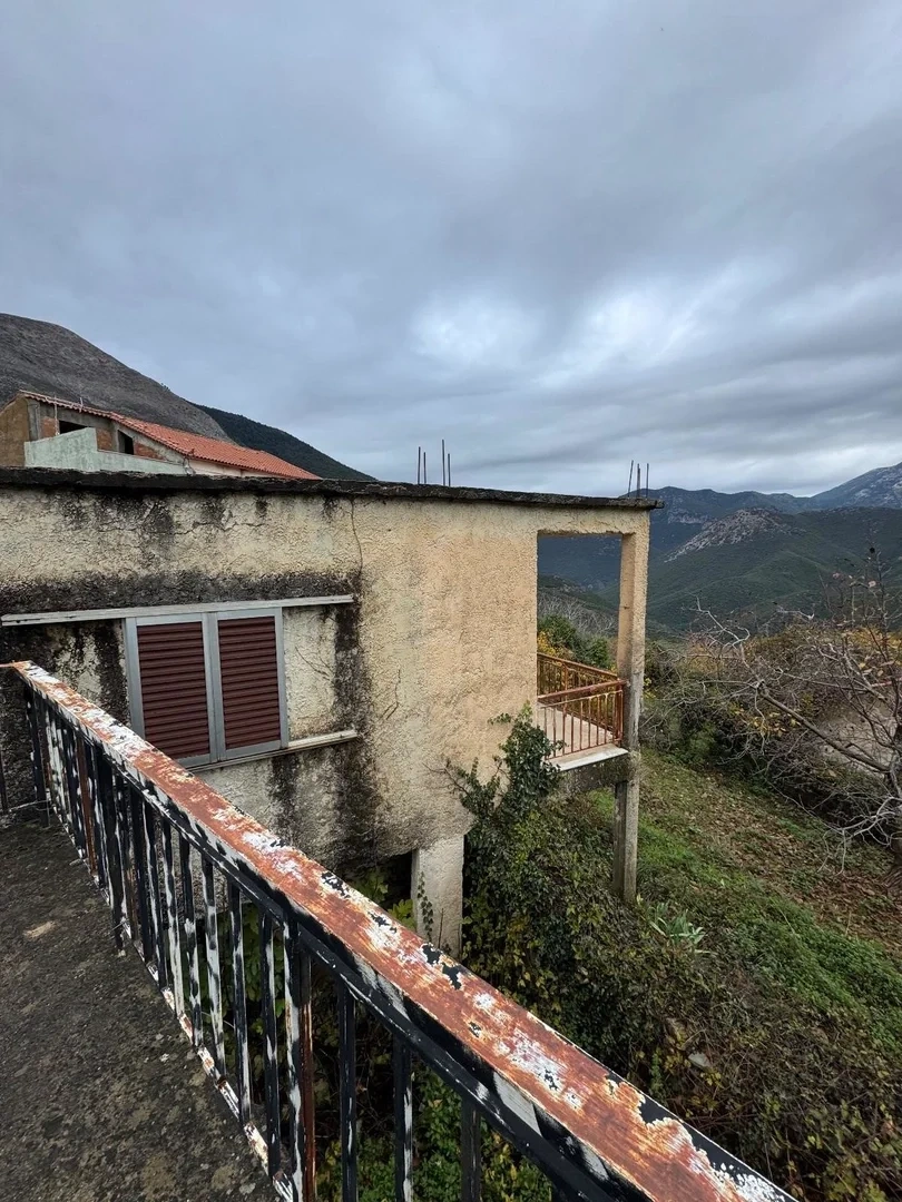 2 - house for sale in artemisía peloponnese greece