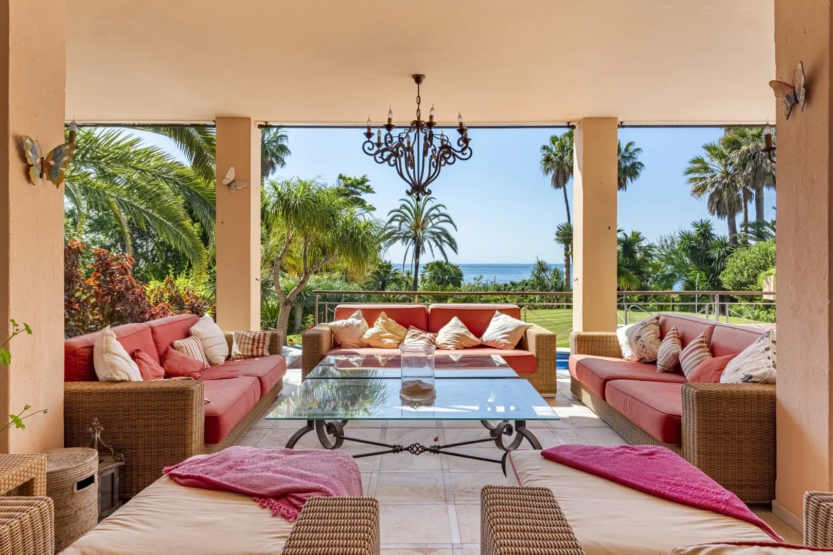 1 - verkoop huis aan het water estepona - costa del sol andalusië spanje