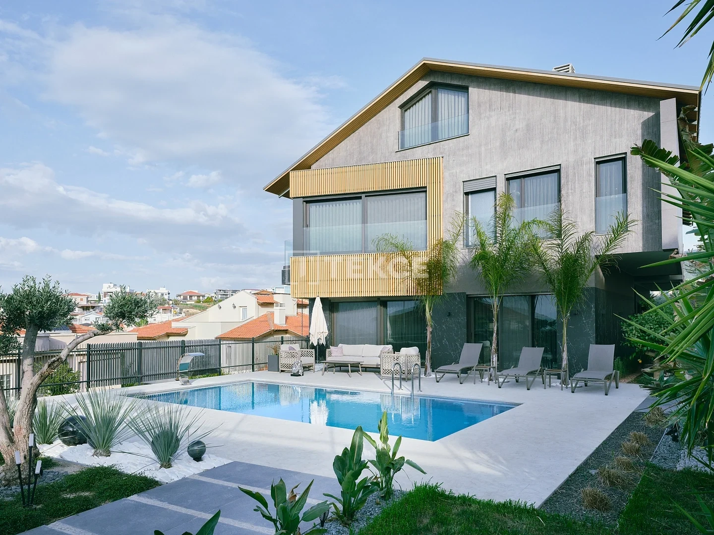 1 - sea view house for sale in güzelbahçe i̇zmir turkey