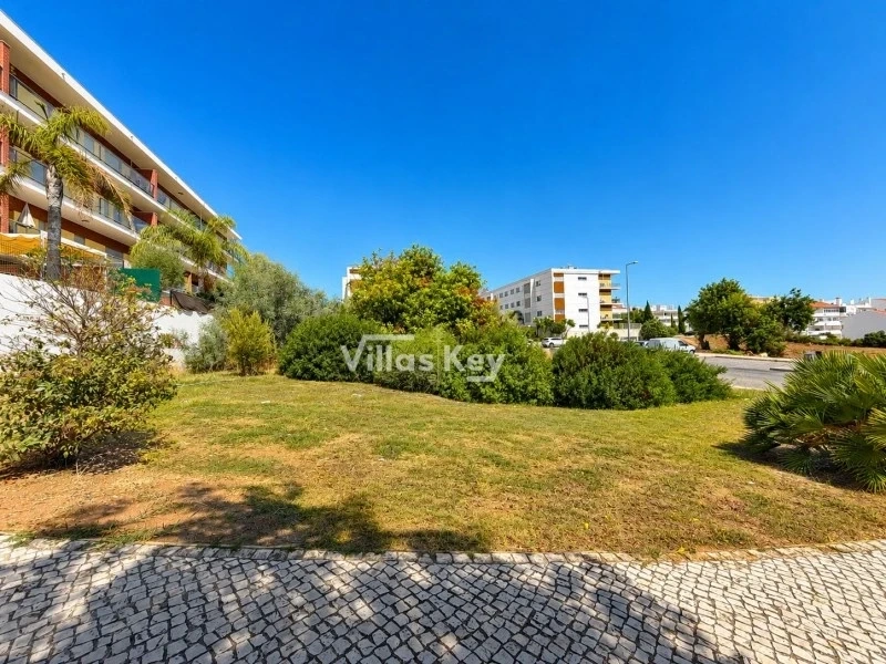 1 - plot of land for sale in portimão algarve portugal