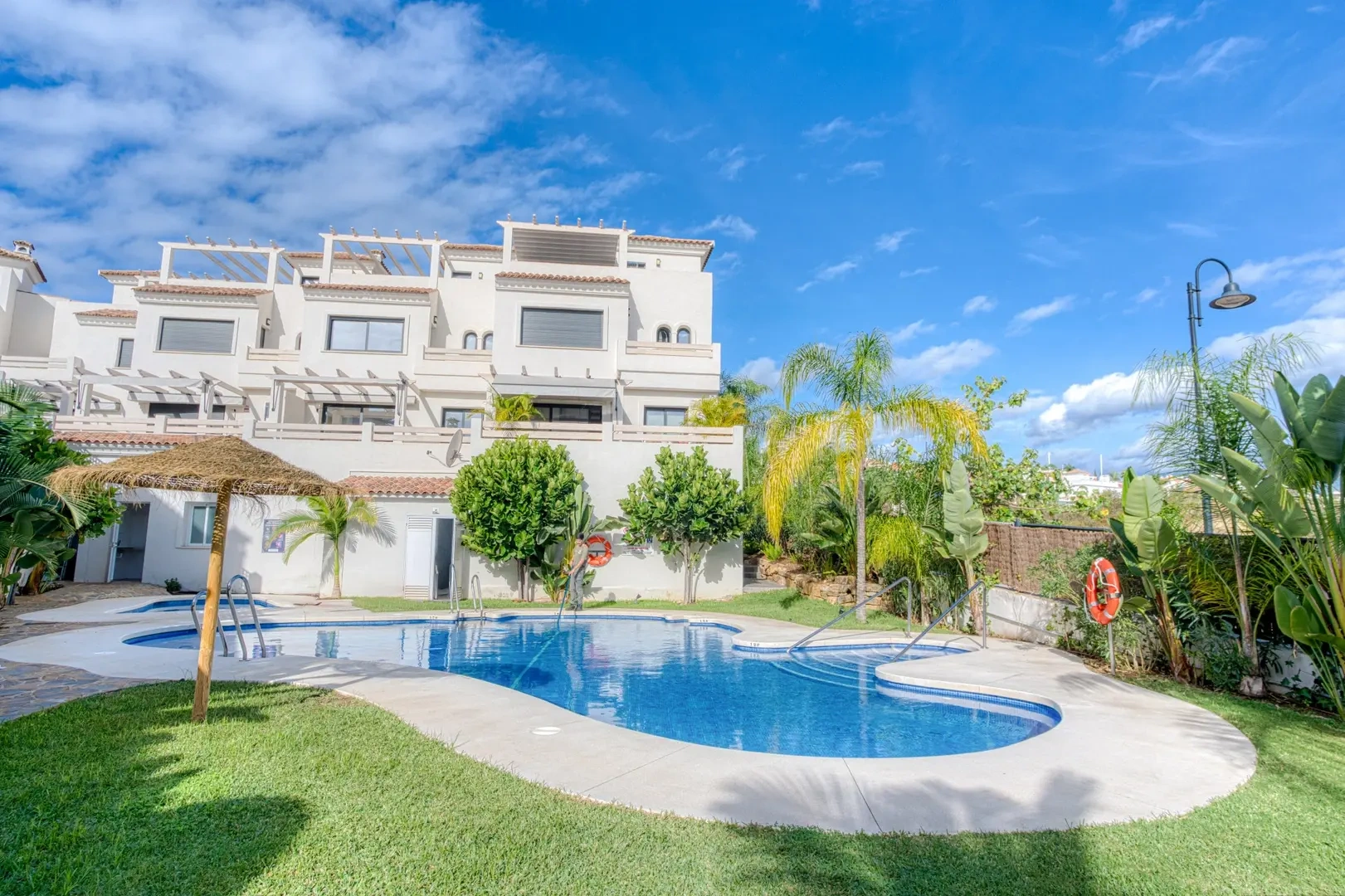2 - house for sale in estepona - costa del sol andalusia spain