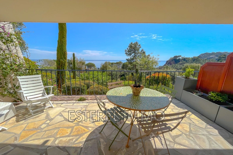 1 - apartment for vacation rentals in théoule-sur-mer alpes-maritimes france