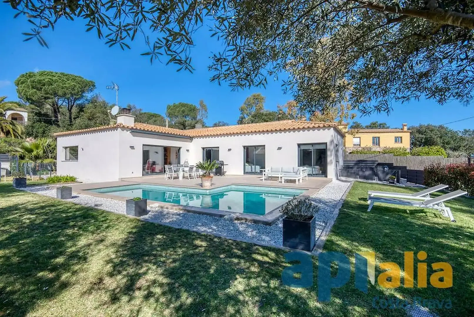 1 - verkauf haus castell d'aro katalonien spanien