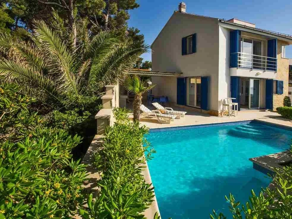 2 - vente villa pieds dans l'eau brač split-dalmatie croatie