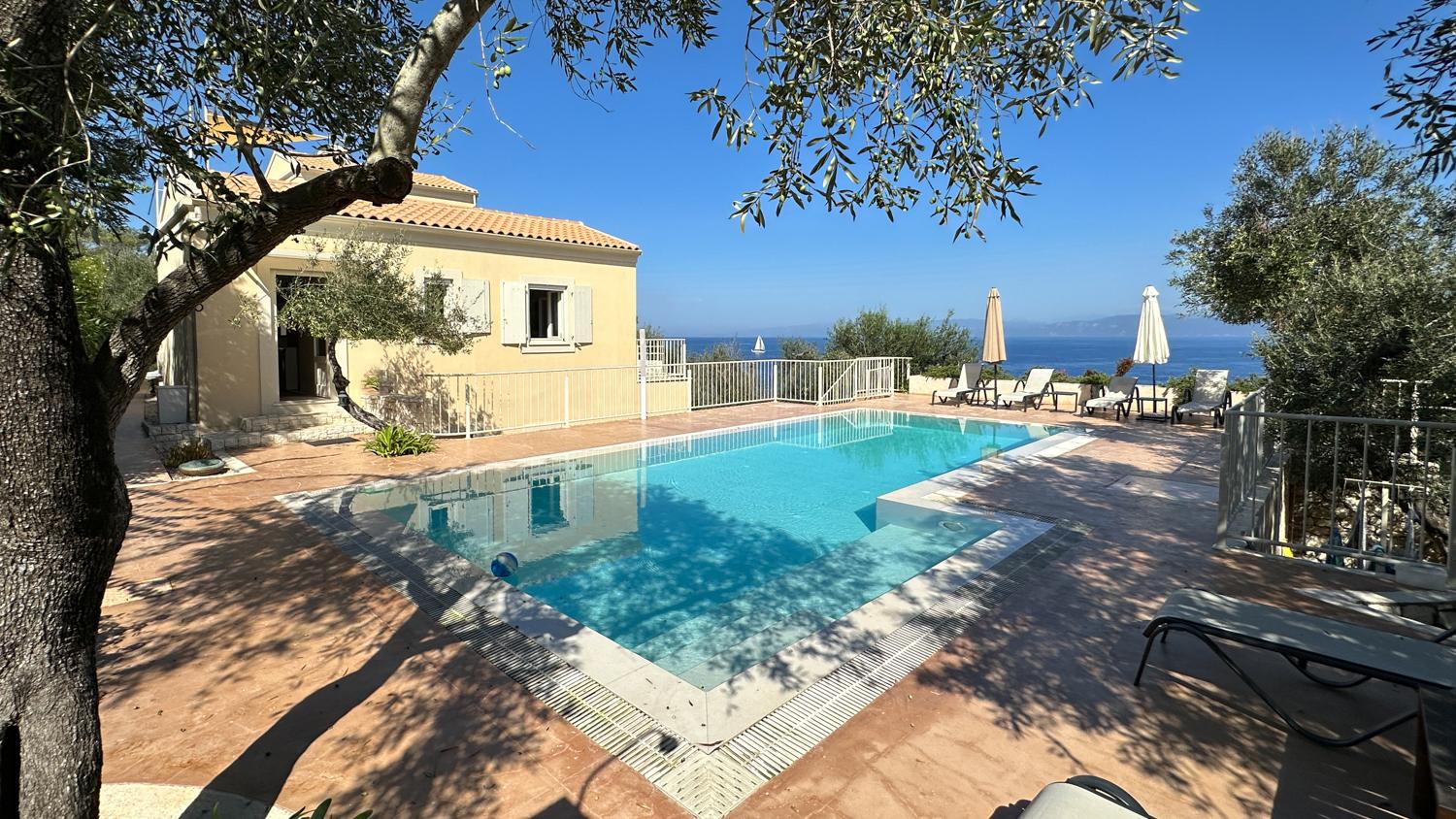 2 - verkauf haus strandpromenade paxos ionische inseln griechenland