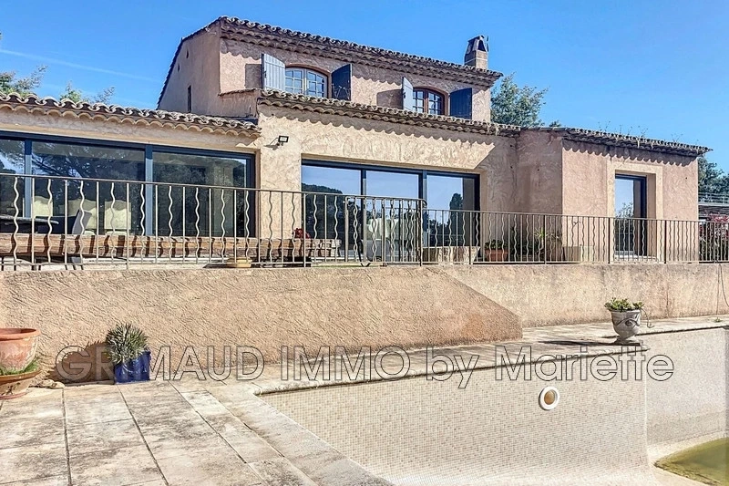 1 - beach walk house for sale in grimaud var france