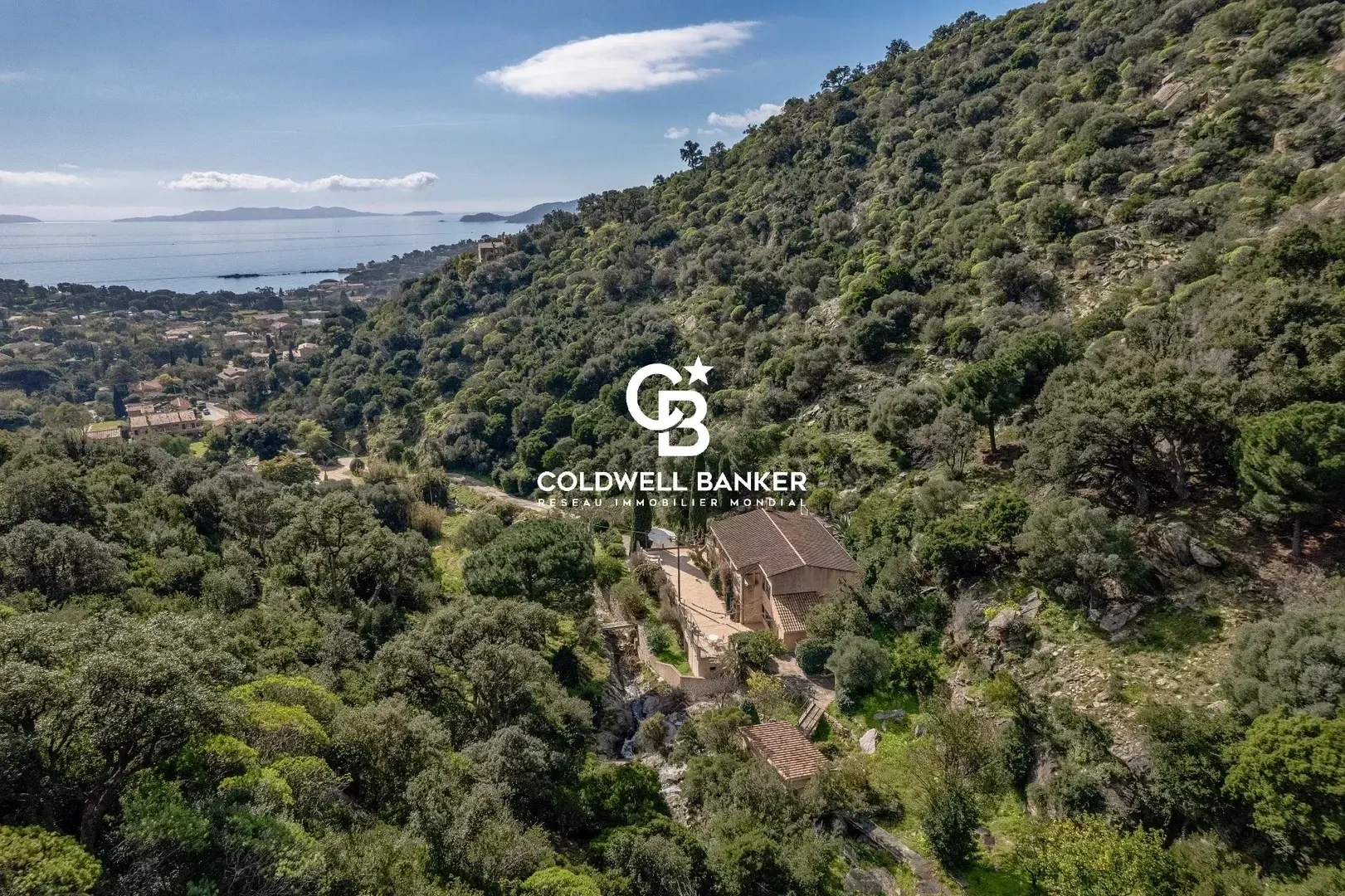 2 - vente maison vue mer le lavandou var france