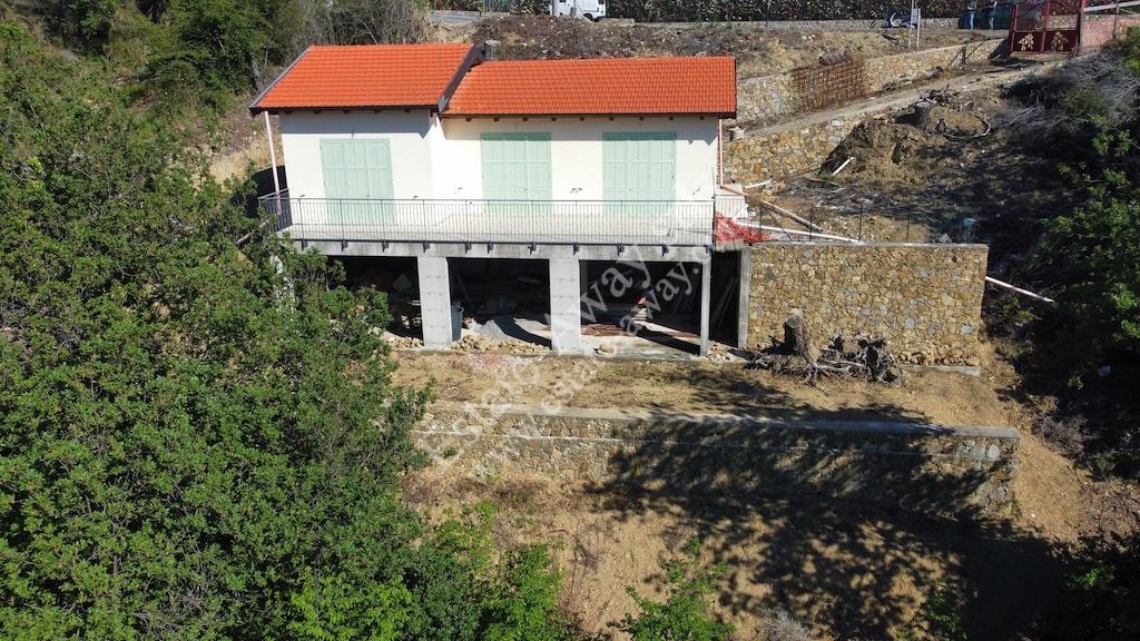 2 - venta casa vallebona liguria italia