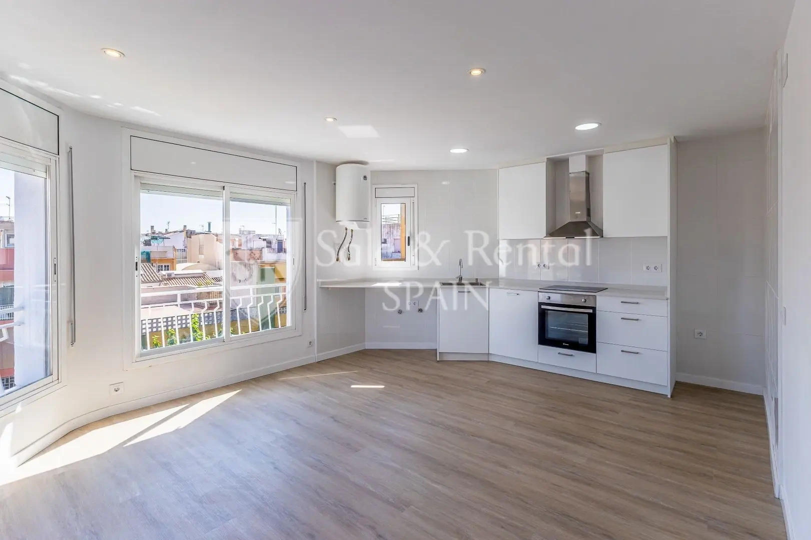 2 - venta apartamento a pie de playa malgrat de mar cataluña españa