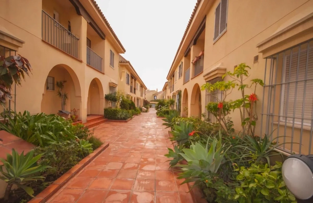 1 - beach walk house for sale in san pedro de alcántara andalusia spain