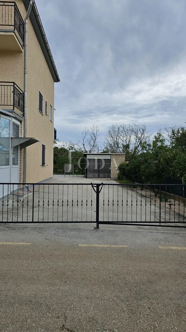 2 - venda casa novigrad istria croácia