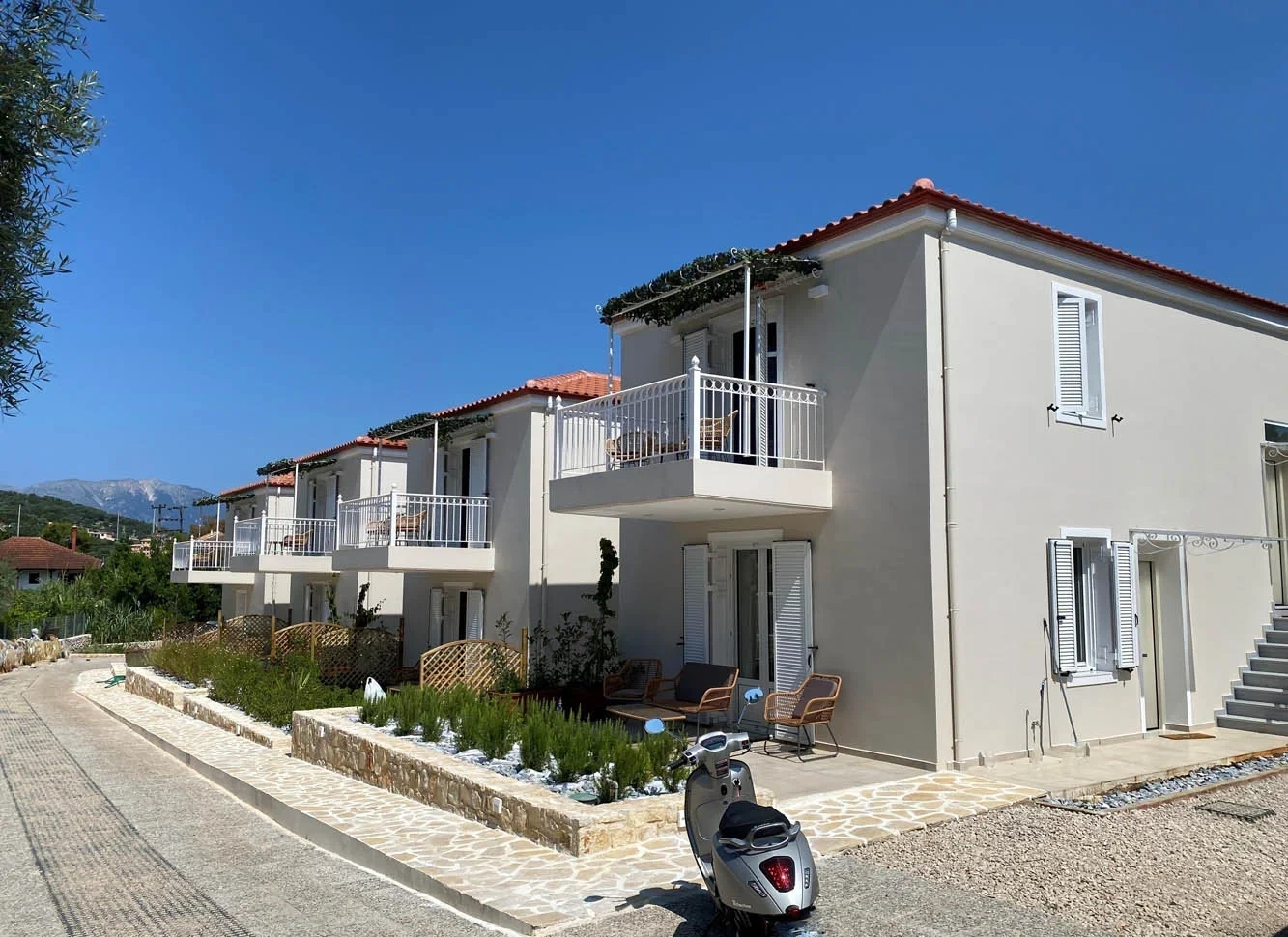 2 - sea view apartment for sale in nisída meganísi ionian islands greece