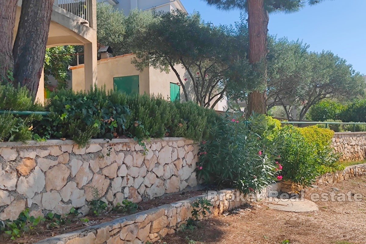 2 - venta casa frente al mar primošten šibenik-knin croacia