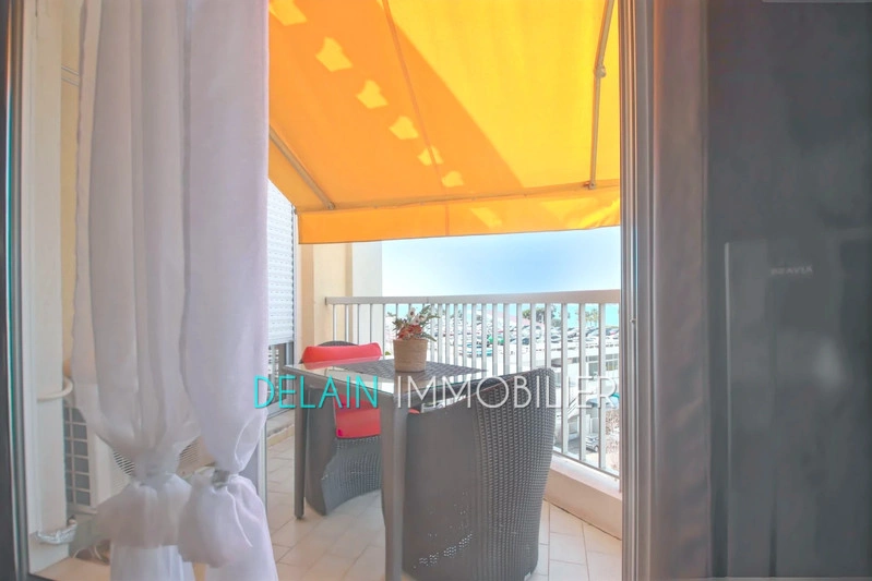 2 - sea view apartment for sale in cagnes-sur-mer alpes-maritimes france
