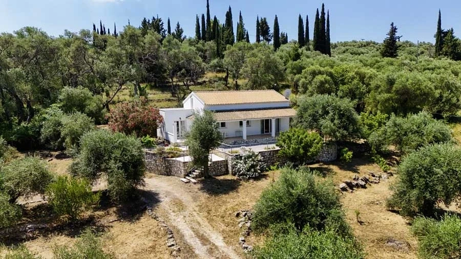 1 - vente maison vue mer acharavi îles ioniennes grèce