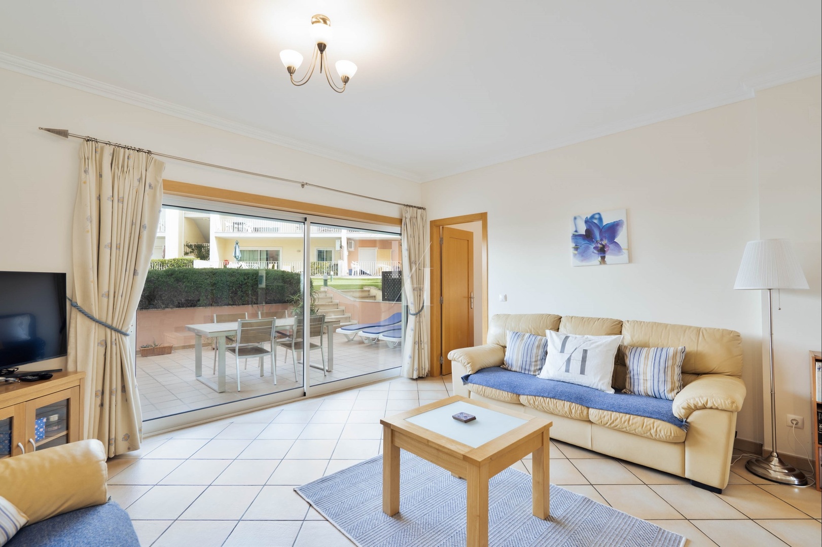 1 - beach walk apartment for vacation rentals in quarteira algarve portugal
