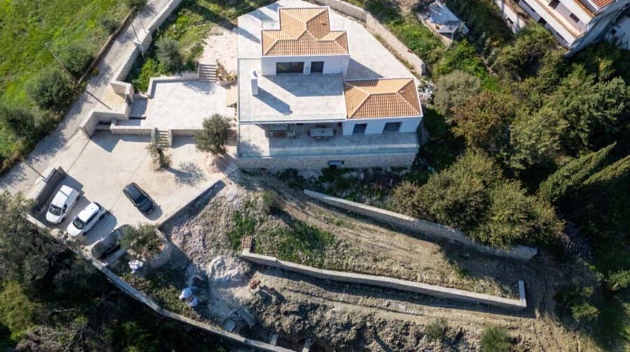 2 - vente villa pieds dans l'eau corfu îles ioniennes grèce