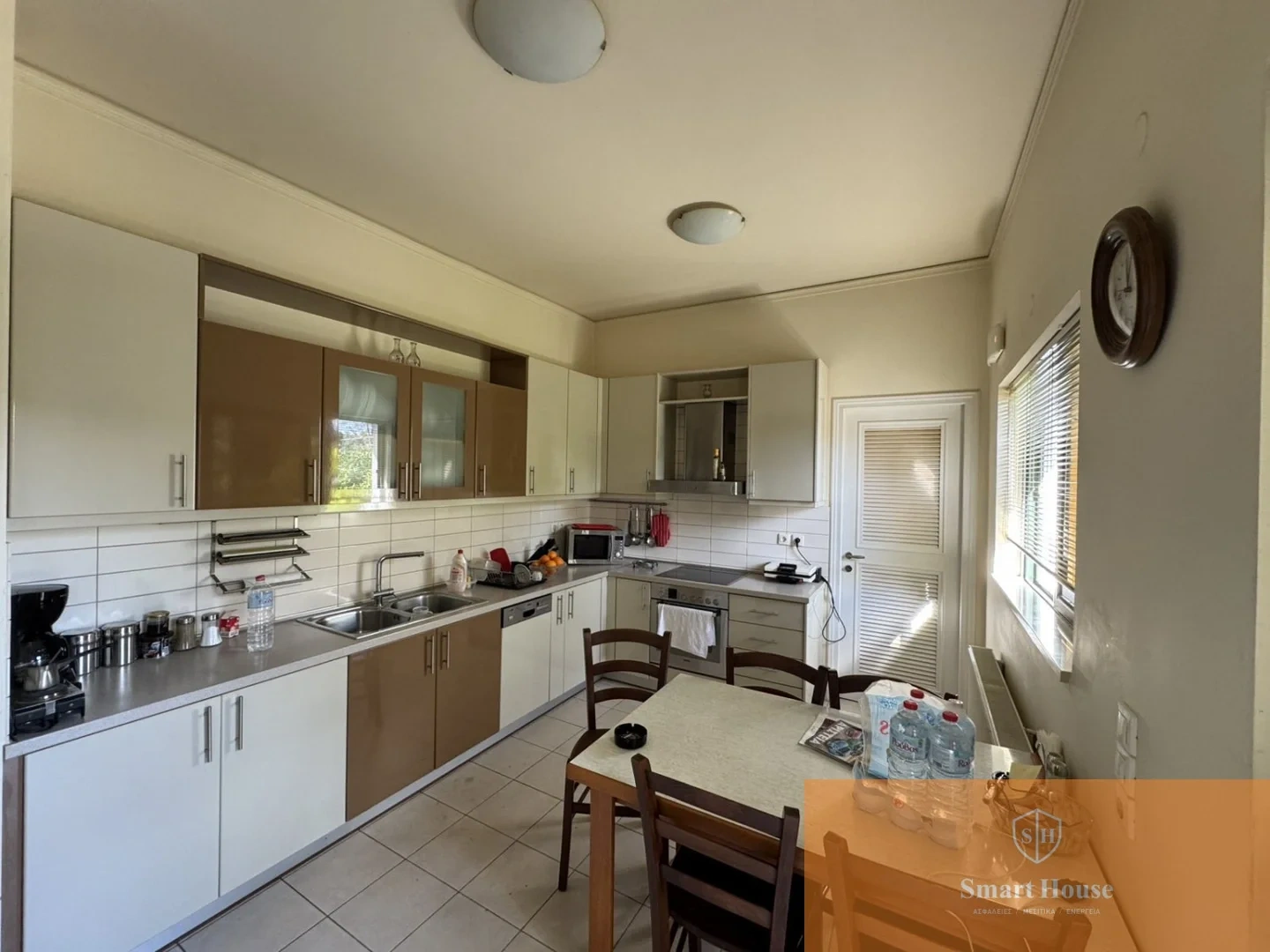 1 - building for sale in gázi crete greece