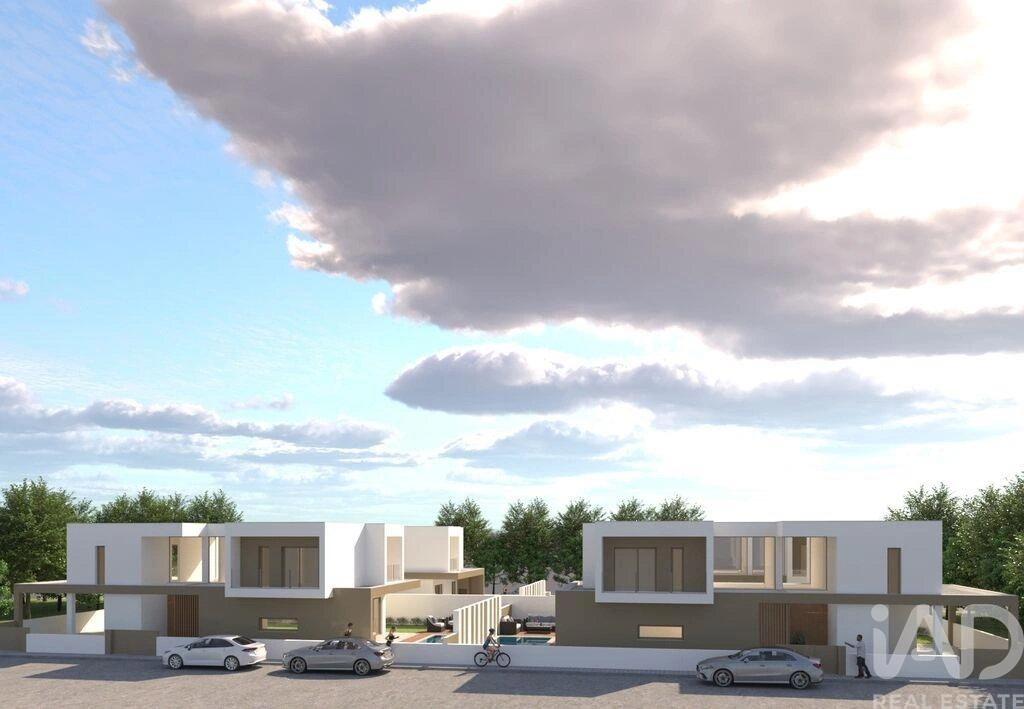 1 - plot of land for sale in charneca de caparica lisbon region portugal