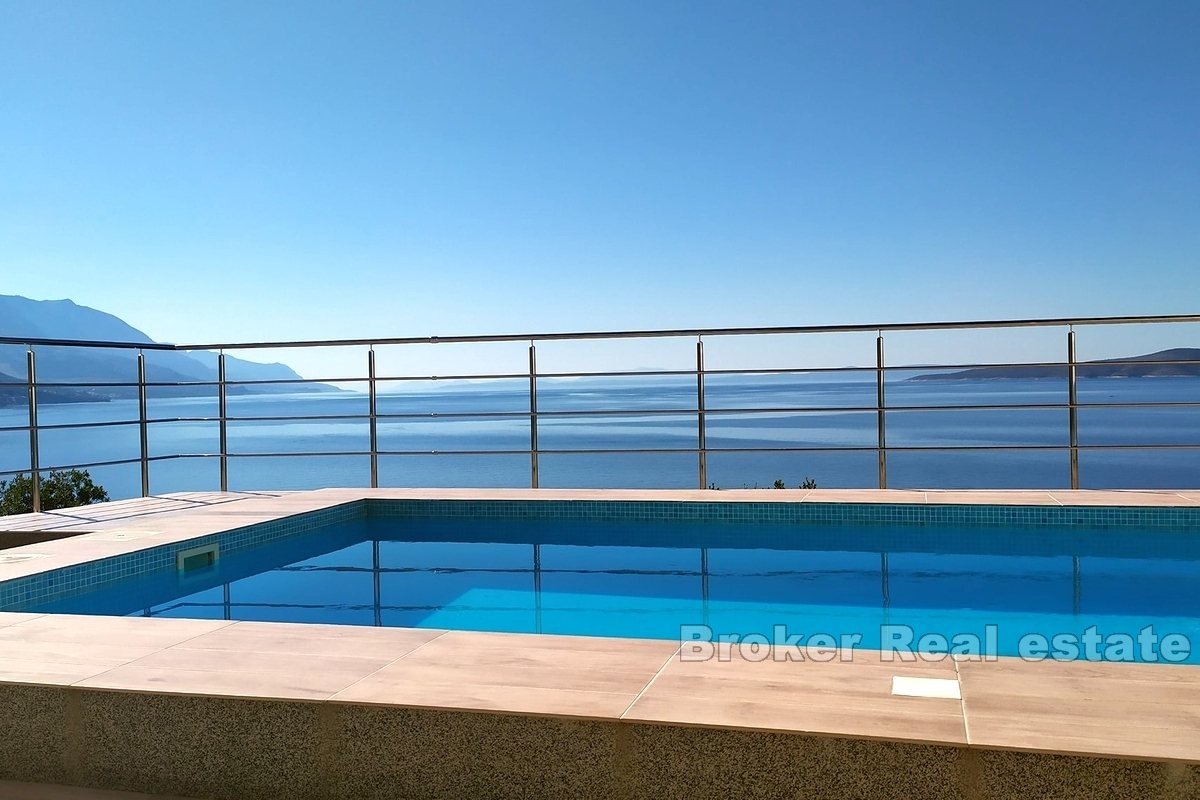 2 - venta casa vista al mar omiš split-dalmacia croacia