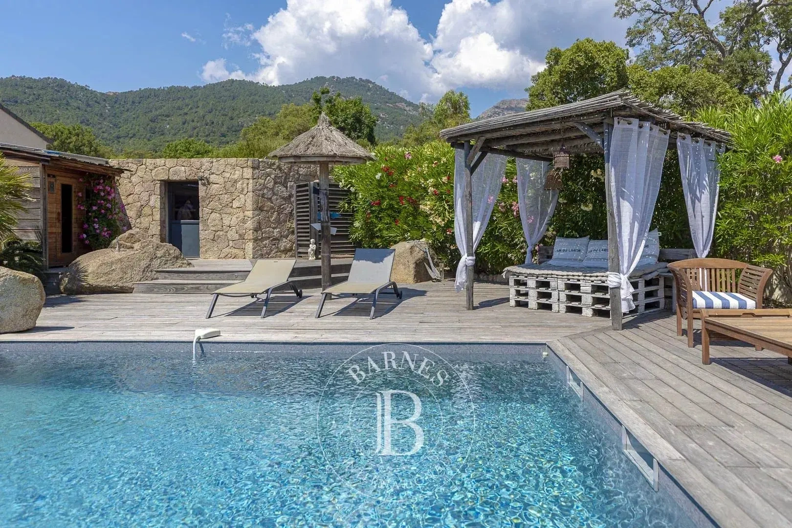 1 - verkoop huis sainte-lucie-de-porto-vecchio corsica (south) frankrijk