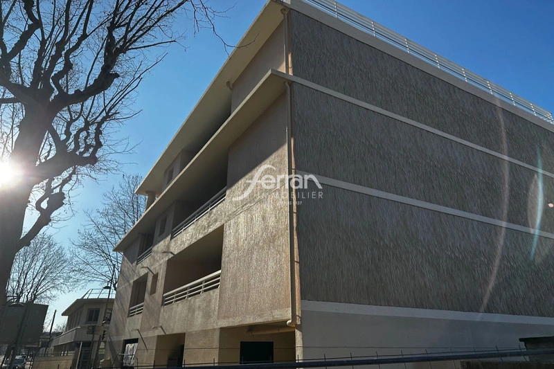 2 - venda apartamento draguignan var frança